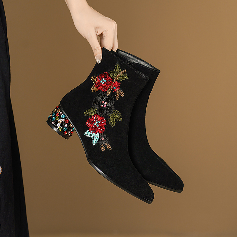 Embroidery Flower - Sepatu Bot Ankle Boots Wanita Bahan