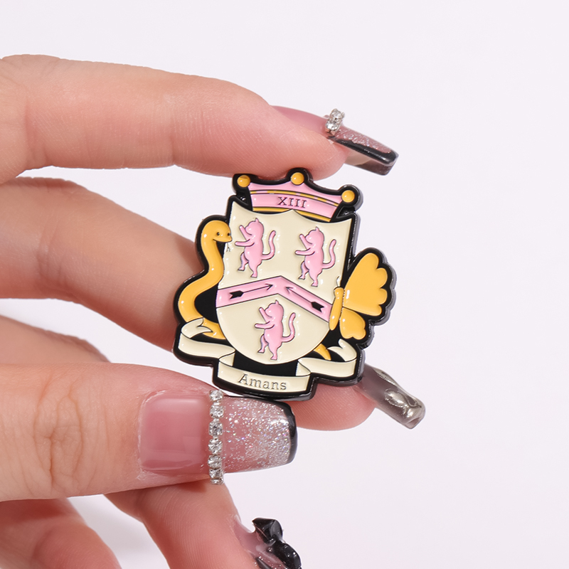 Pin Enamel Lirik Lagu Romantis - Embroidery House ulasan dan harga