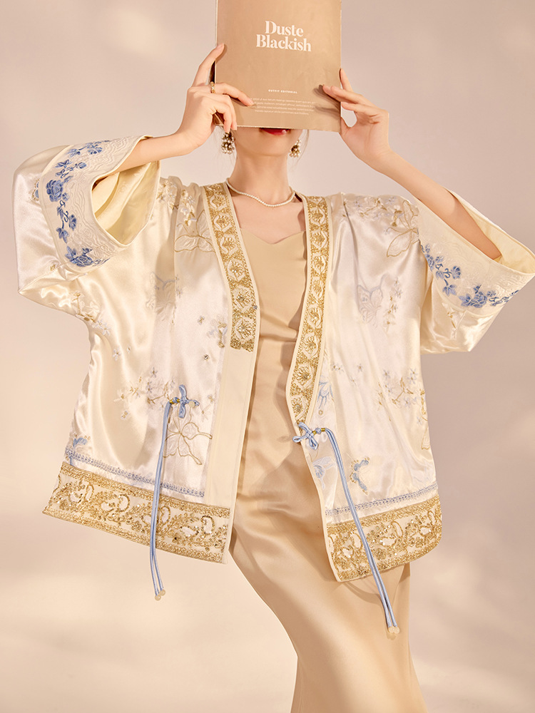 Jaket Luaran Wanita Model Long - Embroidery Knit ulasan dan harga