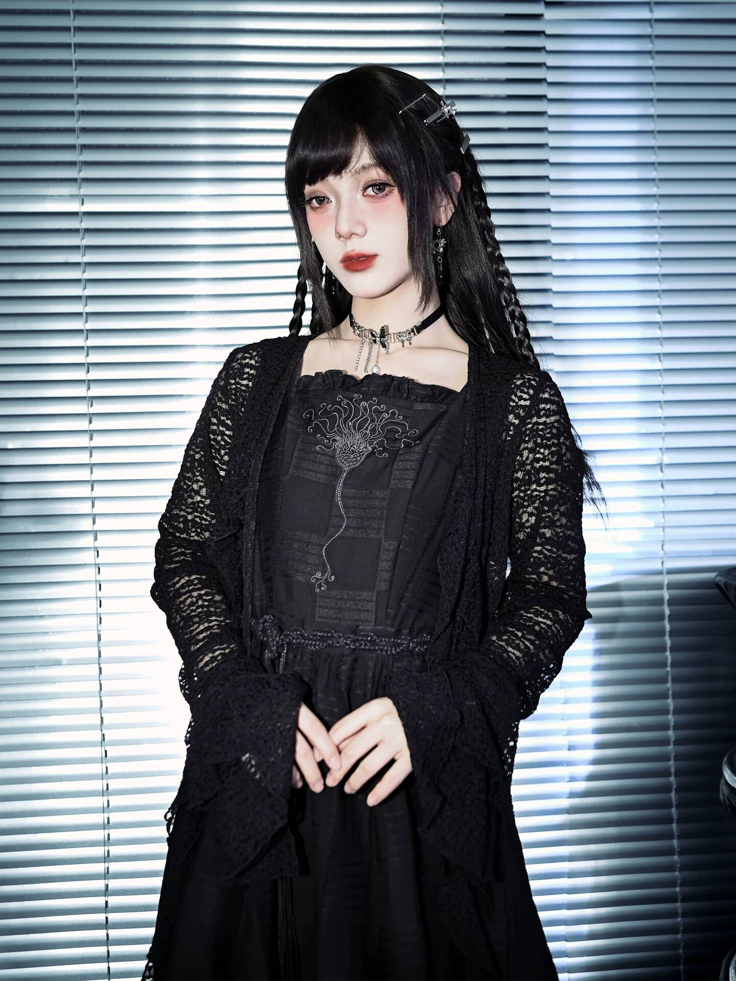Gaun Bud Lapisan Ganda Hitam B - Embroidery Knit ulasan dan harga