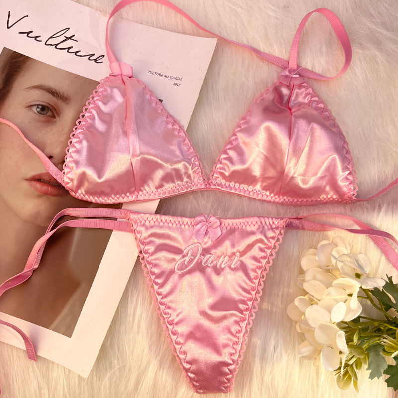 Set Bra Segitiga dan G-string  - Embroidery Underwear ulasan dan harga