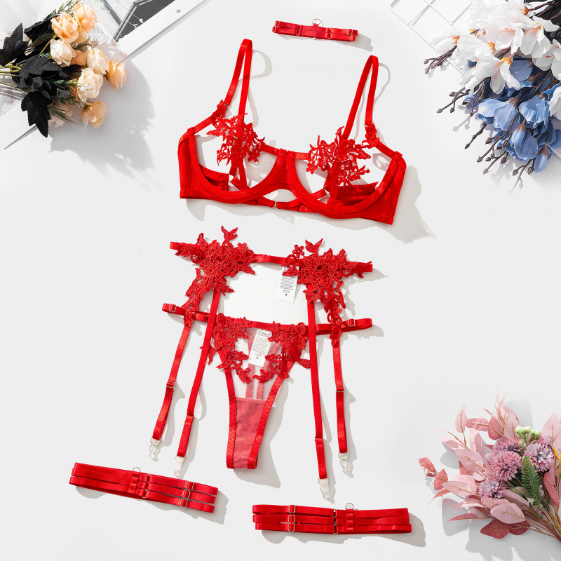 Set Bra dan Pakaian Dalam Seks - Embroidery Underwear ulasan dan harga